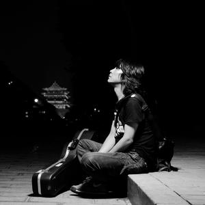 日本人与禽ZOZZO
